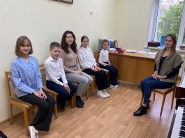 Состоялся классный час-концерт учащихся Яковлевой М.С. в честь Дня славянской письменности и культуры
