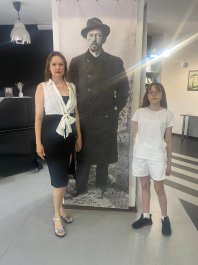 В летние каникулы преподаватели и учащиеся нашей школы продолжают обогащать свой внутренний мир