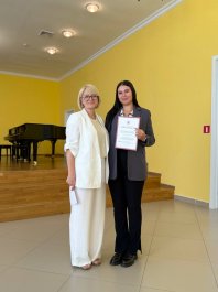 Торжественное вручение наград преподавателям и сотрудникам МБУДО «ЧДМШ №1 им. С.М. Максимова»