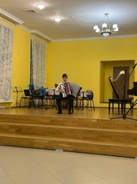 Состоялся творческий вечер Станислава Григорьева в честь 105-летия ЧДМШ №1 им. С.М. Максимова.