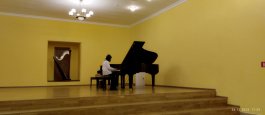 Новогодний концерт «В гостях у сказки» учащихся преподавателей Трофимовой Е.А. и Щербиной Л.Н.