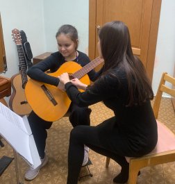 В ЧДМШ №1 им. С.М. Максимова состоялся открытый урок преподавателя Муравьевой Кристины Сергеевны.