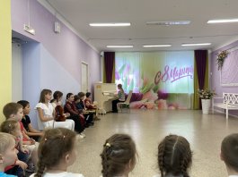 Состоялся праздничный концерт, посвящённый Международному женскому Дню 8 марта.