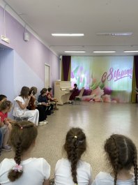 Состоялся праздничный концерт, посвящённый Международному женскому Дню 8 марта.