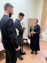 В преддверии Международного женского дня наши преподаватели принимают поздравления!