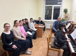 Мост между школой и училищем: будущие музыканты посетили мастер-классы преподавателей музыкальной школы №1 им. С.М. Максимова.
