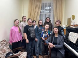 Мост между школой и училищем: будущие музыканты посетили мастер-классы преподавателей музыкальной школы №1 им. С.М. Максимова.