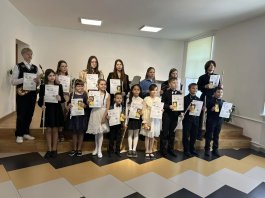 В Чебоксарской детской музыкальной школе №1 им. С. М. Максимова состоялось очное прослушивание   IX Всероссийского вокально-инструментального конкурса «Хаваслăх».