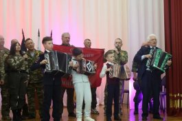 «Голоса Отечества»: патриотический концерт в Канашском районе.