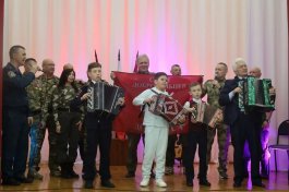 «Голоса Отечества»: патриотический концерт в Канашском районе.