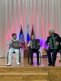 «Голоса Отечества»: патриотический концерт в Канашском районе.