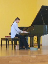  Концерт «Весенняя фантазия».