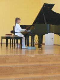  Концерт «Весенняя фантазия».