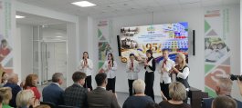 Чебоксарская детская музыкальная школа №1 им. С.М. Максимова поздравляет Центр одаренных детей «Эткер» с 95-летием!