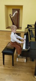 «Незабываемые страницы»: концерт, посвящённый Дню учителя.